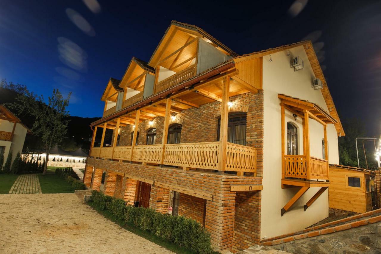 Chalet Dilijan Hotel & Restauarant Экстерьер фото