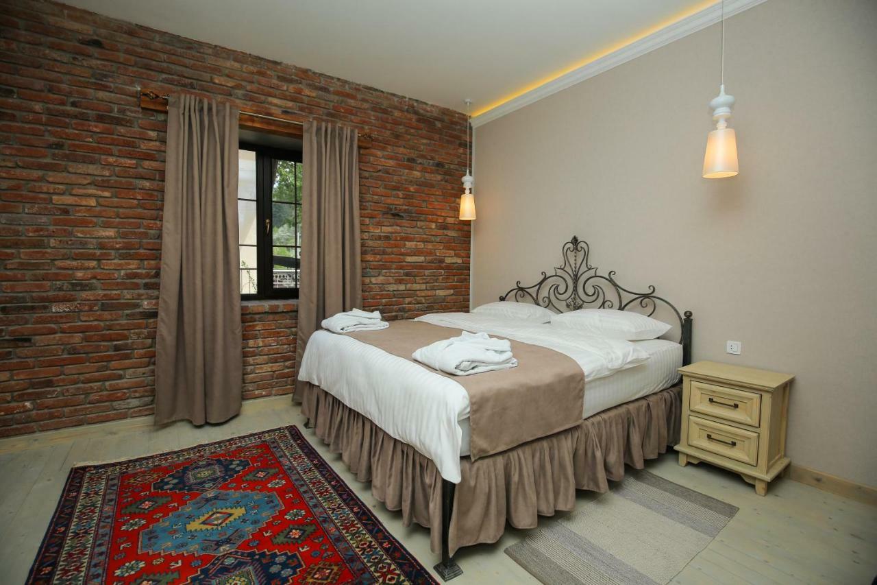 Chalet Dilijan Hotel & Restauarant Экстерьер фото