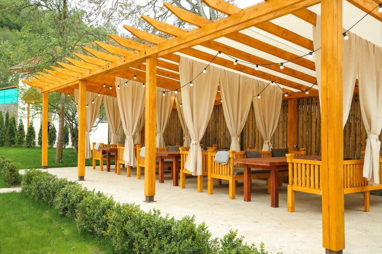 Chalet Dilijan Hotel & Restauarant Экстерьер фото