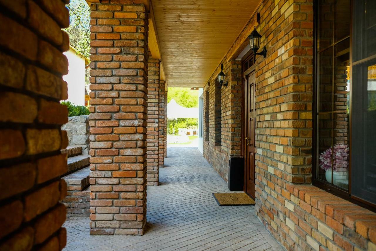 Chalet Dilijan Hotel & Restauarant Экстерьер фото