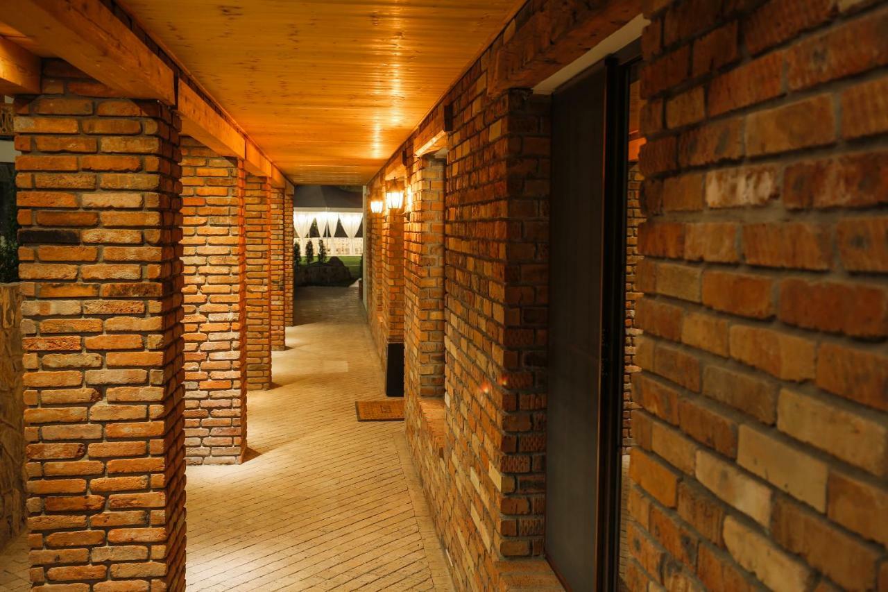 Chalet Dilijan Hotel & Restauarant Экстерьер фото
