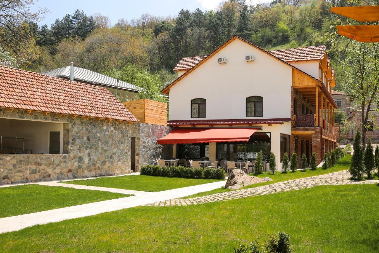 Chalet Dilijan Hotel & Restauarant Экстерьер фото